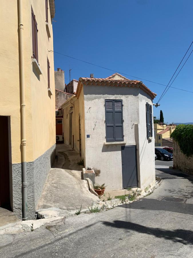 Petite Maison De Village Vue Hébergement de vacances Hyères
